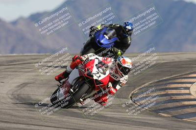 media/Nov-16-2025-Race Pace (Sun) [[8c5fa54630]]/Verified Riders/8-Turn 12 (120pm)/